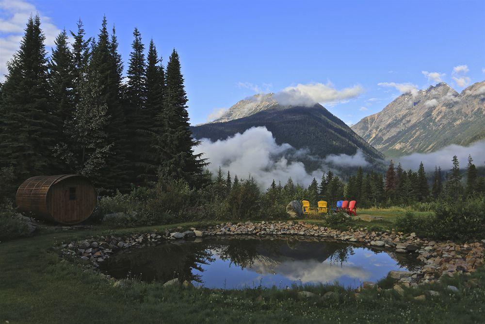 Heather Mountain Lodge Rogers Pass Ngoại thất bức ảnh