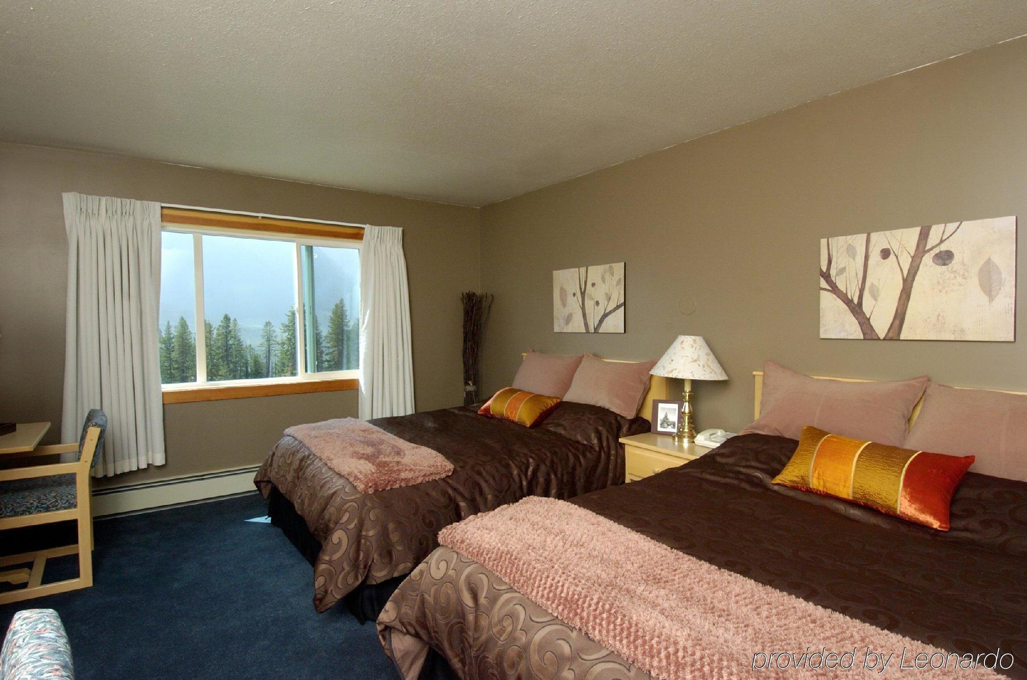 Heather Mountain Lodge Rogers Pass Ngoại thất bức ảnh
