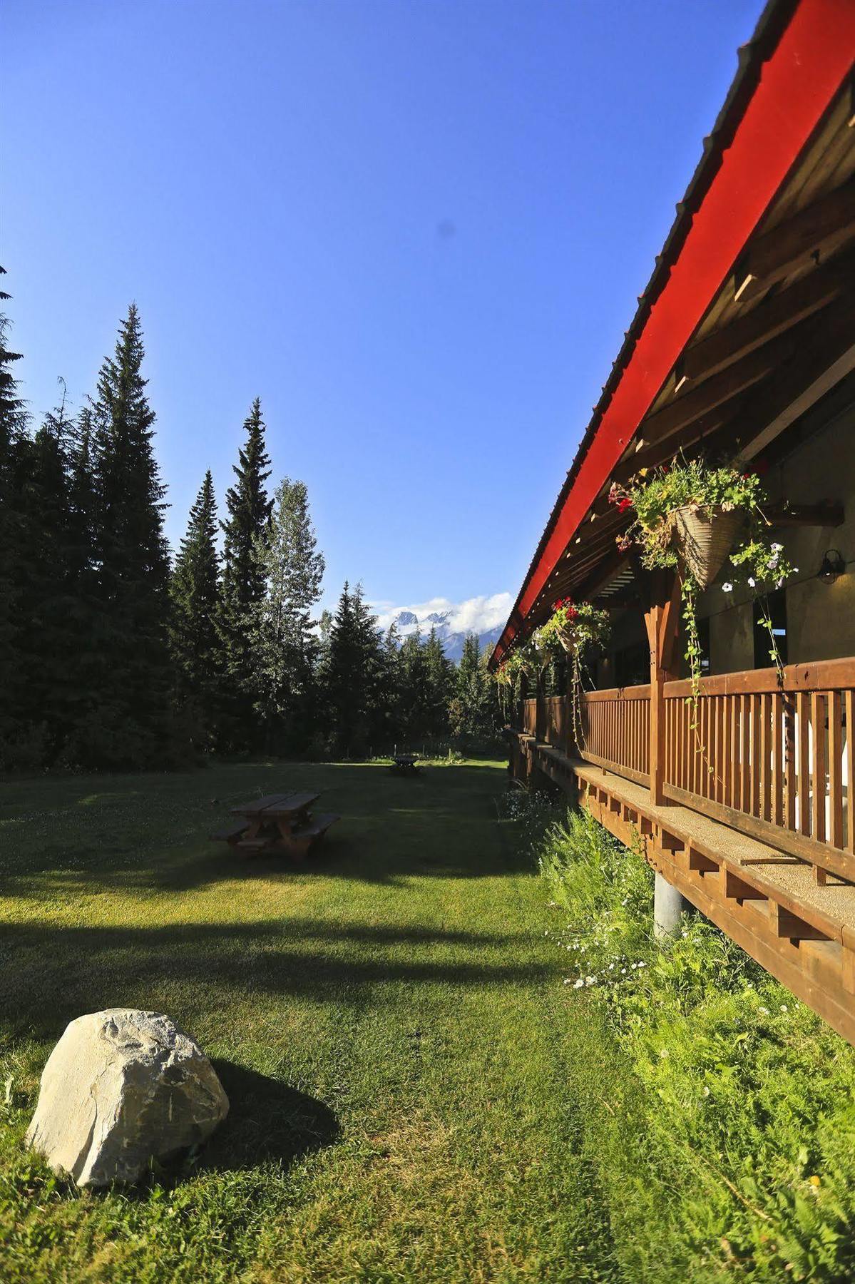 Heather Mountain Lodge Rogers Pass Ngoại thất bức ảnh
